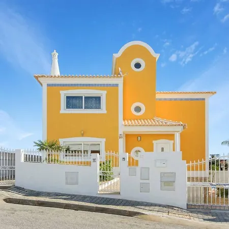Villa Pinho *